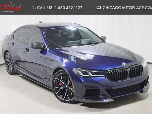 Used 2022 BMW M550i xDrive image 1