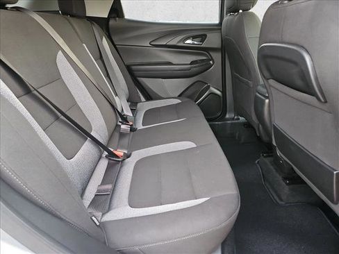 Used 2025 Chevrolet TrailBlazer LT image 19