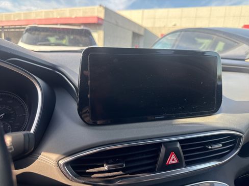 Used 2023 Hyundai Santa Fe SEL image 12