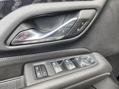 Used 2024 GMC Yukon XL Denali image 26