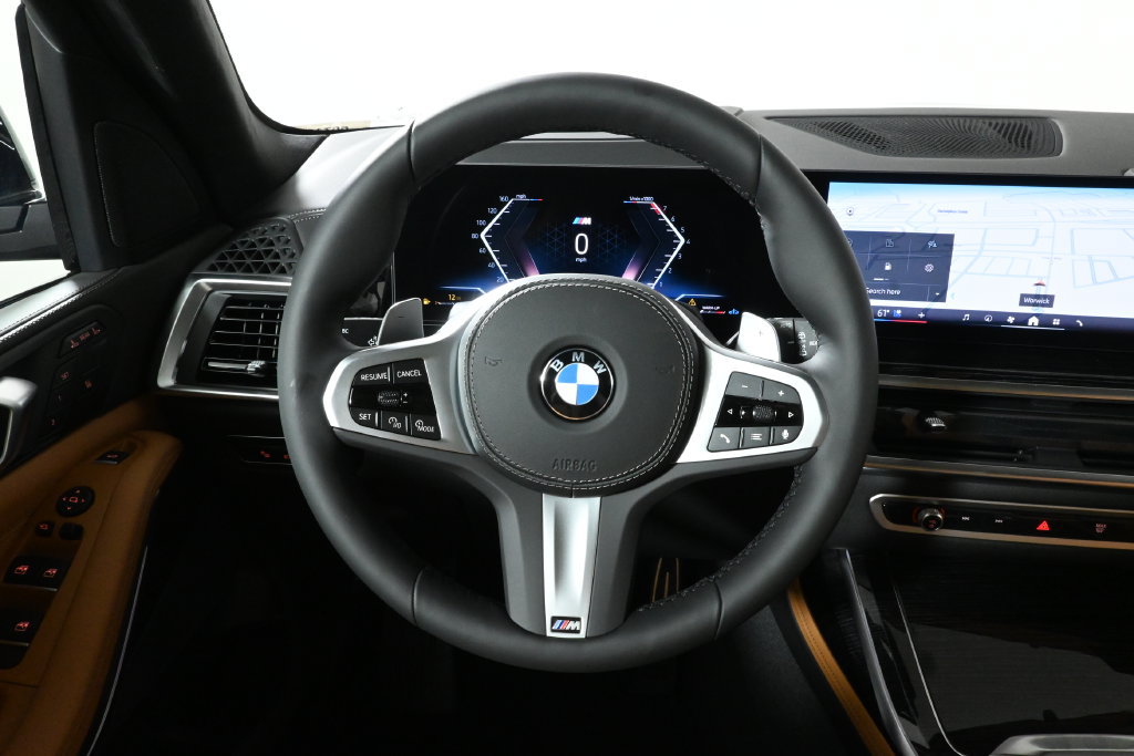 Used 2027 BMW X7 xDrive40i w/ M Sport Package AWD/4WD image 18