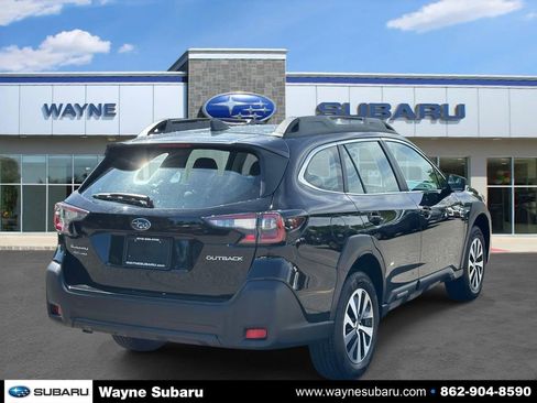 Certified 2025 Subaru Outback AWD/4WD image 4