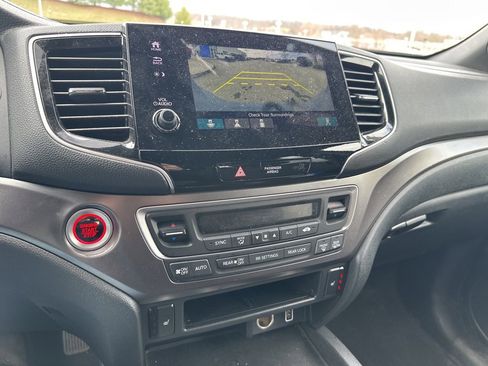 Used 2022 Honda Pilot Sport image 10