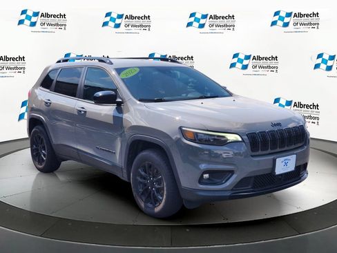 Used 2023 Jeep Cherokee Altitude Lux AWD/4WD image 7