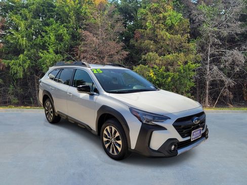 Certified 2025 Subaru Outback Limited AWD/4WD image 16