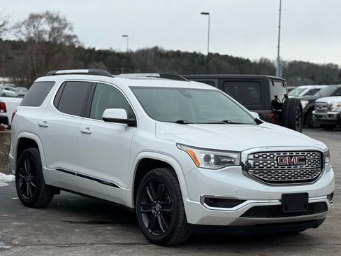Used 2017 GMC Acadia Denali w/ Technology Package image 38