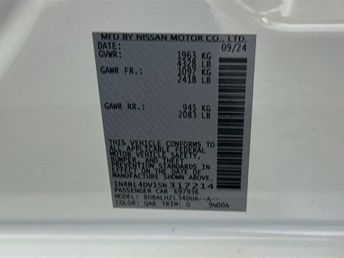 Used 2025 Nissan Altima 2.5 SV image 12