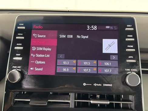 Used 2020 Toyota Avalon XLE FWD image 28