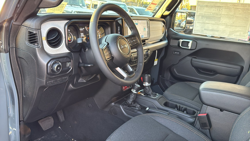 Used 2026 Jeep Wrangler Unlimited Sport AWD/4WD image 20