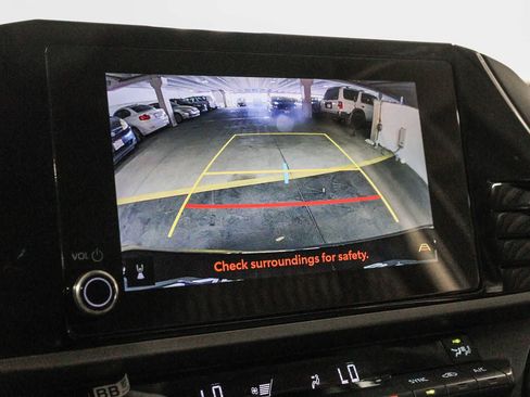 Used 2025 Toyota Camry LE FWD image 21