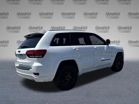 Used 2021 Jeep Grand Cherokee Laredo X AWD/4WD image 10