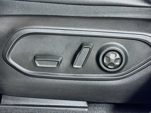 Used 2023 Jeep Grand Cherokee Trailhawk w/ Advanced Protech Group II AWD/4WD image 22