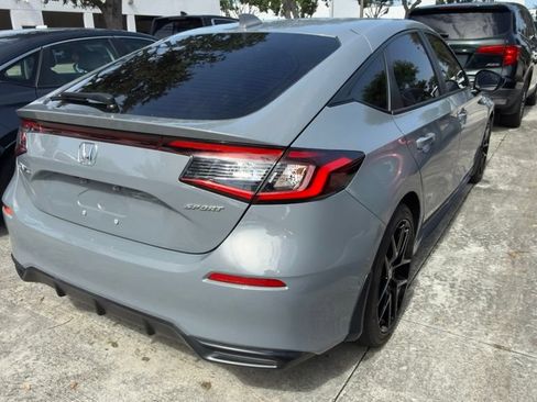 Used 2025 Honda Civic Sport image 9