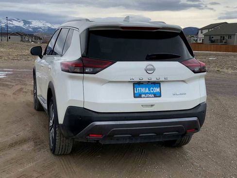 Used 2023 Nissan Rogue SL image 7