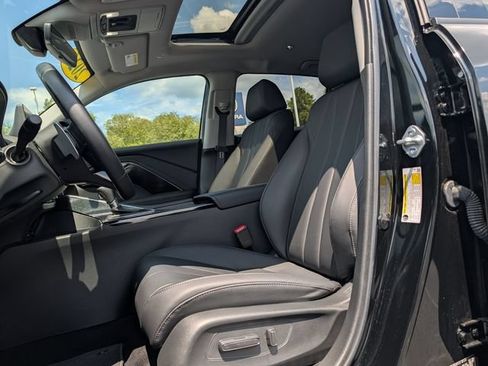 Used 2025 Acura ADX AWD image 17