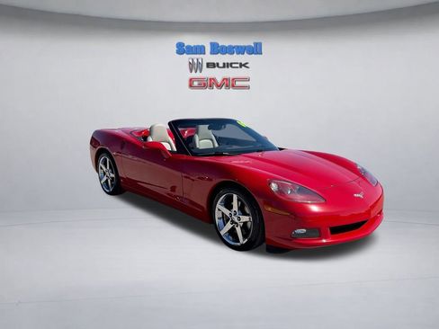 Used 2008 Chevrolet Corvette Convertible w/ Preferred Equipment Group image 2