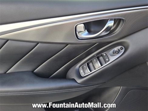 Used 2019 INFINITI Q50 Signature Edition image 19