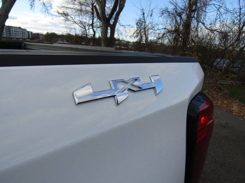 Used 2024 GMC Sierra 1500 Pro w/ Graphite Edition image 38