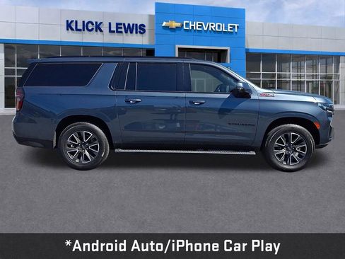 Used 2021 Chevrolet Suburban Z71 w/ Z71 Off-Road Package AWD/4WD image 9