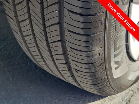 Certified 2025 Nissan Altima 2.5 S FWD image 25