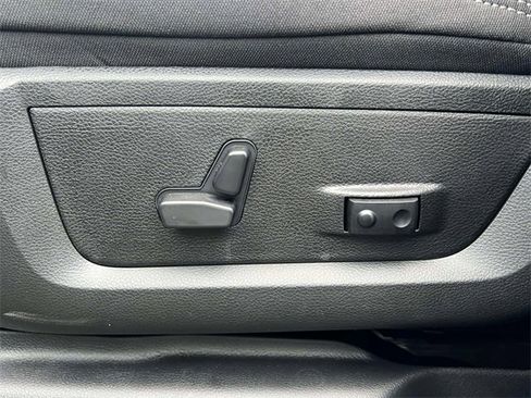 New 2026 RAM 2500 Big Horn image 25