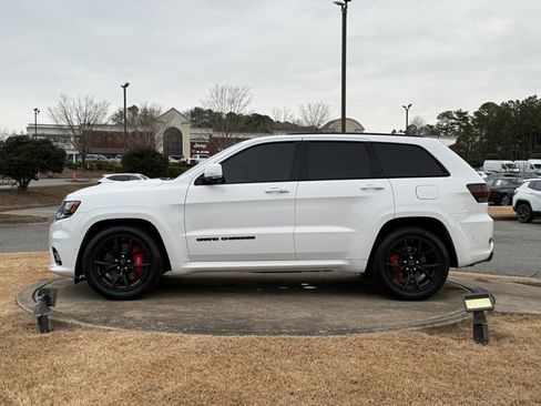 Used 2020 Jeep Grand Cherokee SRT w/ Trailer Tow Group IV image 4
