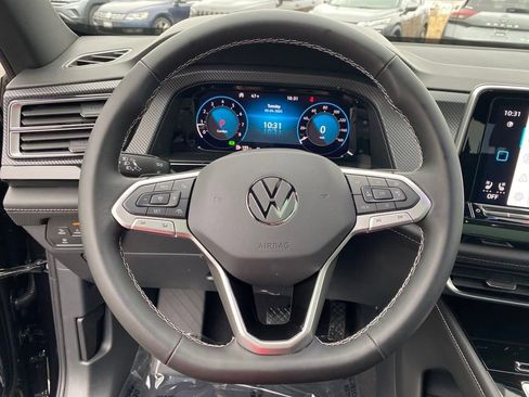 New 2025 Volkswagen Atlas Cross Sport SEL image 18