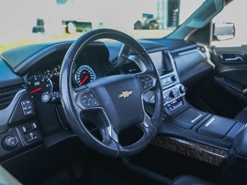 Used 2018 Chevrolet Tahoe Premier image 6