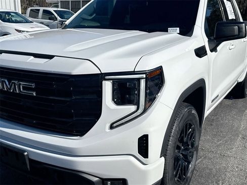 Used 2024 GMC Sierra 1500 Elevation image 10