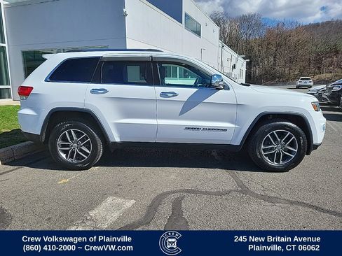 Used 2017 Jeep Grand Cherokee Limited w/ Luxury Group II AWD/4WD image 39