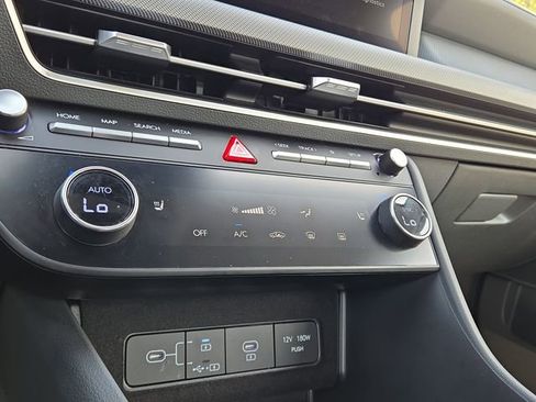 Certified 2025 Hyundai Sonata SEL AWD/4WD image 14