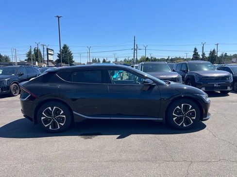 Certified 2024 Kia EV6 Wind w/ Wind Technology Package AWD/4WD image 8