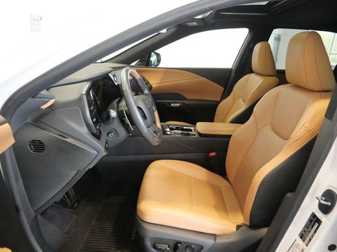 Certified 2024 Lexus RX 350 w/ Convenience Package AWD/4WD image 15
