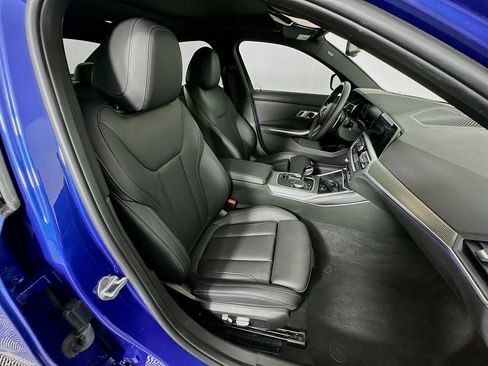 Used 2022 BMW 330e w/ M Sport Package RWD image 29