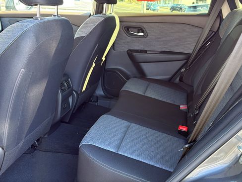 Certified 2023 Nissan Rogue SV image 20