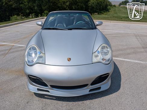 Used 2004 Porsche 911 Carrera 4S image 23