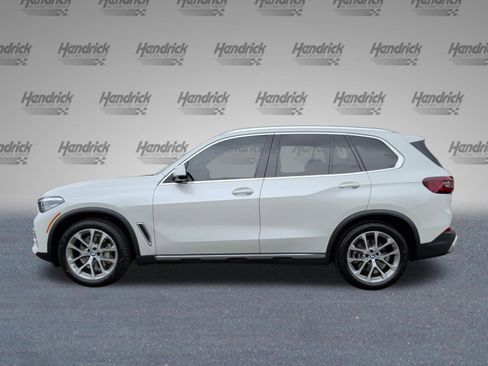 Used 2022 BMW X5 xDrive40i w/ Premium Package AWD/4WD image 10