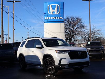 New 2025 Honda Pilot Touring