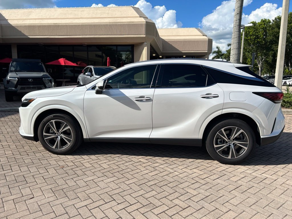 Used 2026 Lexus RX 350 FWD image 6