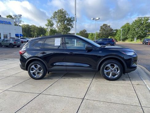 Used 2025 Ford Escape ST-Line AWD/4WD image 5