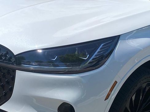 New 2026 Lincoln Aviator Reserve AWD/4WD image 4
