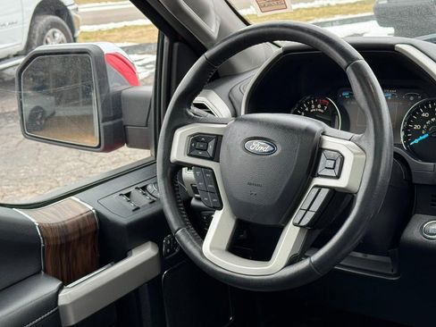 Used 2018 Ford F150 Lariat image 12