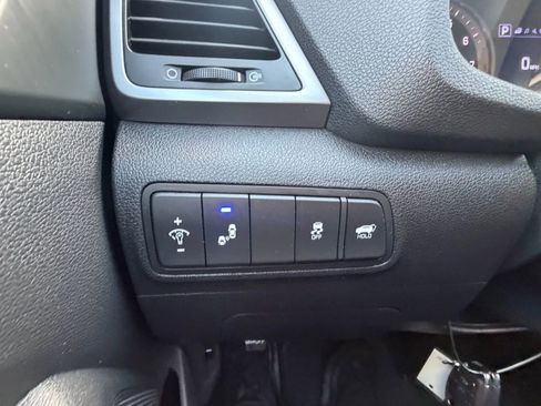 Used 2018 Hyundai Tucson Value w/ Cargo Package image 17