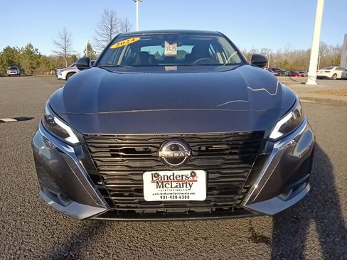 Used 2024 Nissan Altima 2.5 SV image 8