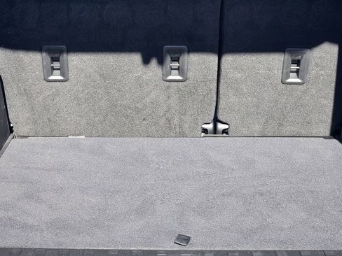 Used 2020 GMC Terrain SLE w/ Driver Convenience Package image 30