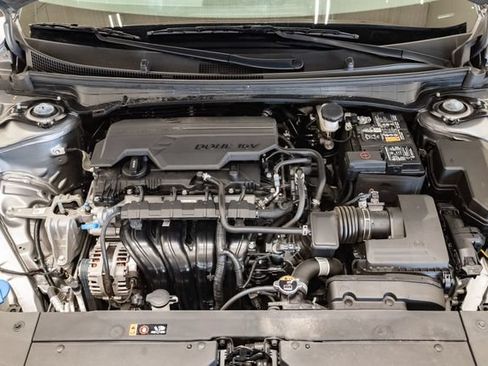 Used 2025 Kia K4 FWD image 3