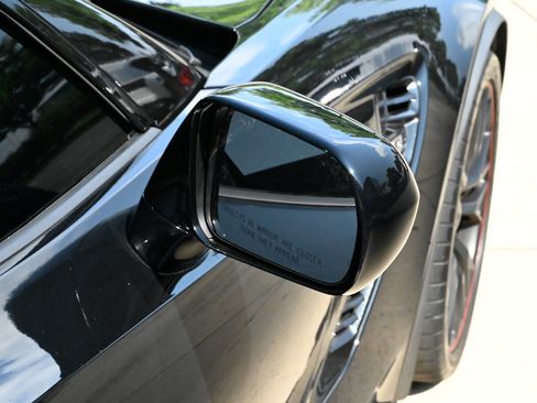 Used 2019 Chevrolet Corvette Z06 RWD image 13