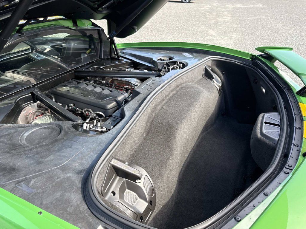 Used 2026 Chevrolet Corvette Stingray Preferred Cpe w/ Z51 Performance Package RWD image 12