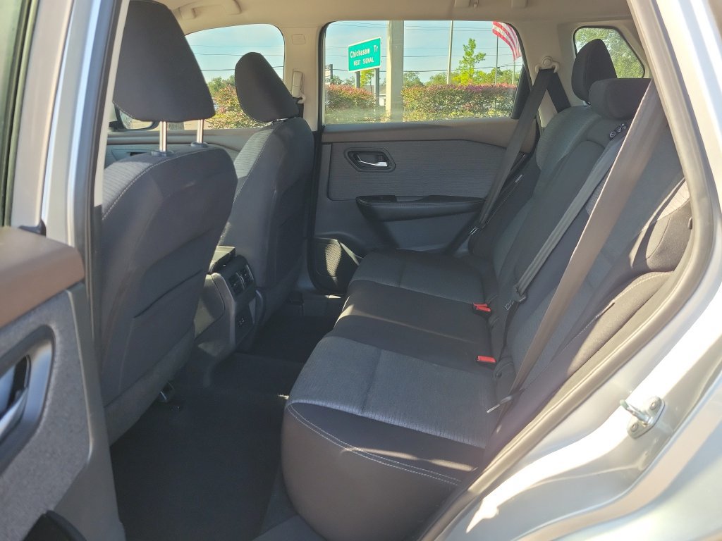 Certified 2022 Nissan Rogue SV AWD/4WD image 10