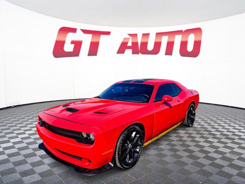 Used 2023 Dodge Challenger GT image 3